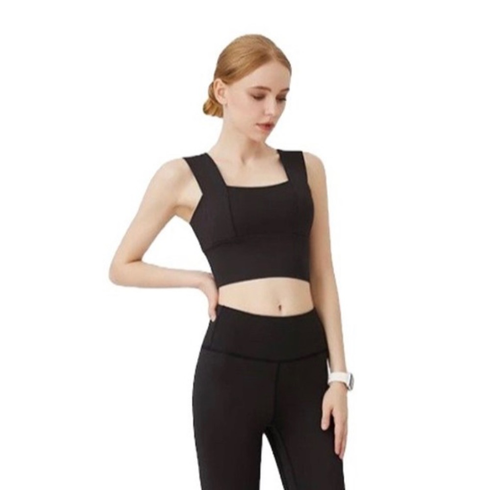 Women’s Gym Set